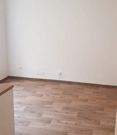 Studio de 19m2 à louer, lumineux,