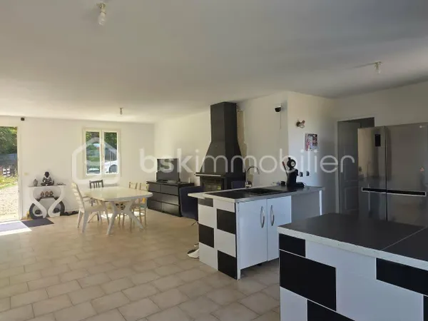 Maison 5 pièces 97 m²