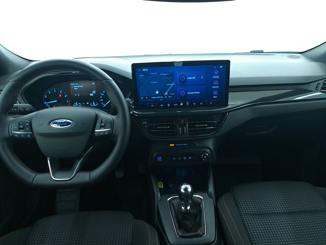Ford Focus SW — photo 11