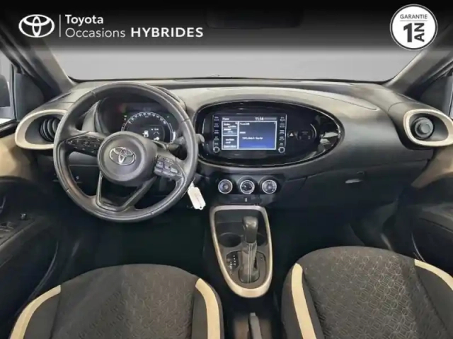 Toyota Aygo X 1.0 vvt-i 72ch design s-cvt — photo 8