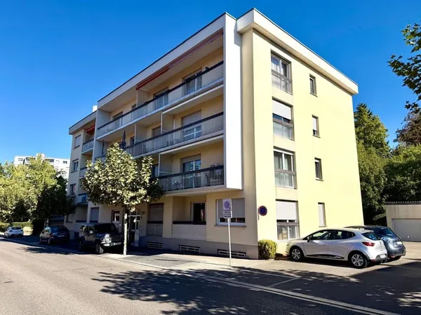 Appartement 4 pièces 90 m²