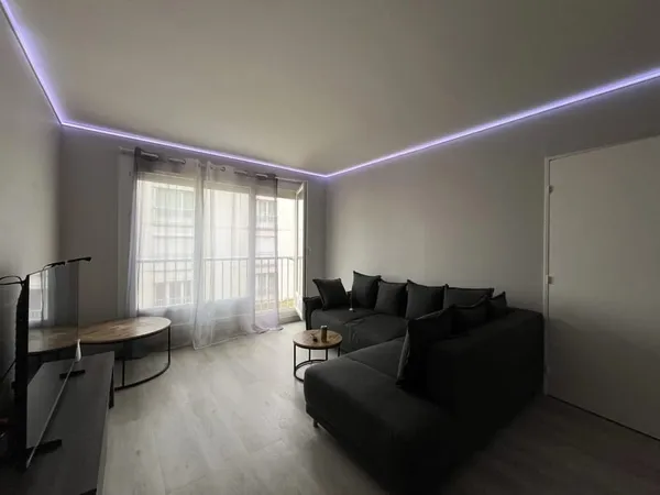A LOUER - APPARTEMENT de 2 pièces situé à proximité du Centre Ville de CHARTRES