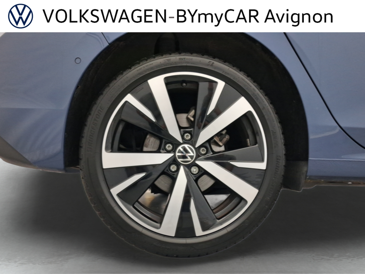 Volkswagen Golf 1.5 eTSI EVO2 116 DSG7 — photo 19
