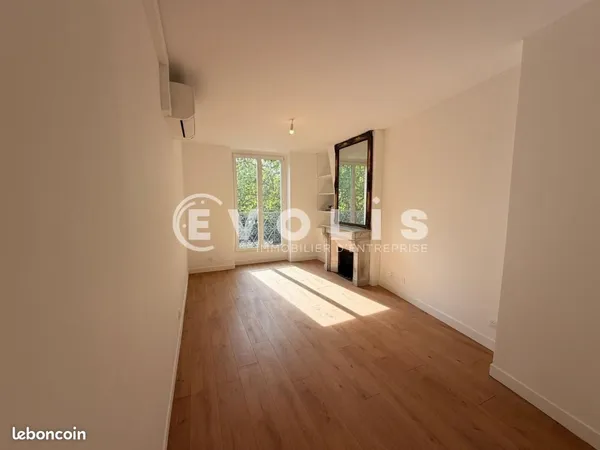 Bureaux 120 m²
