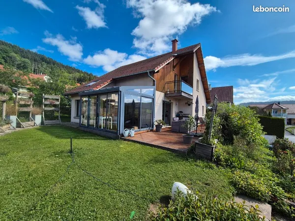 RARE SUR LE SECTEUR - Belle maison familiale de 146 m² avec grand terrain, garage 3 véhicules et pre