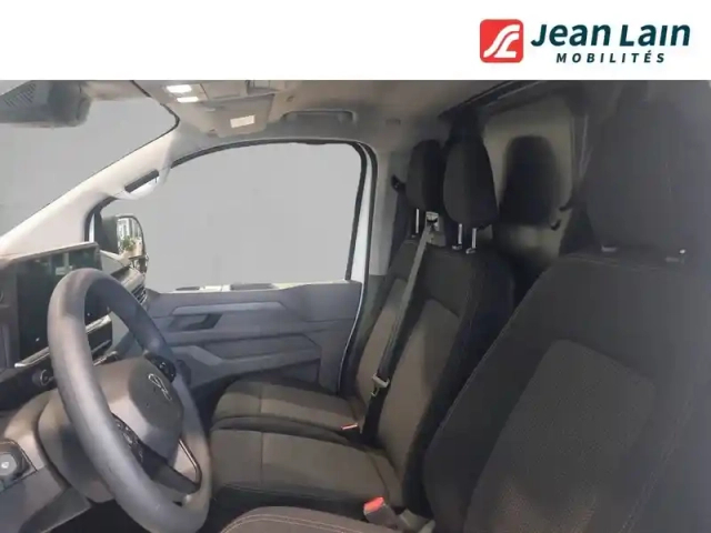 Volkswagen Transporter van l1h1 2.0 tdi 150 bva8 — photo 29