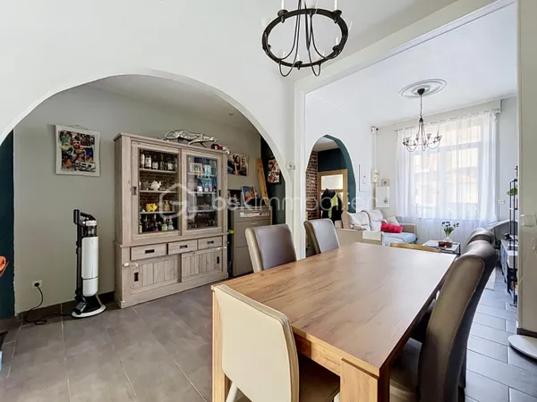 Maison 5 pièces 90 m²
