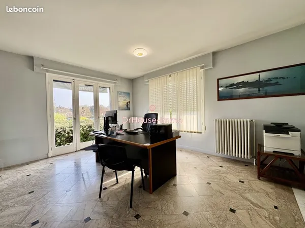 Bureaux 192 m² compiegne