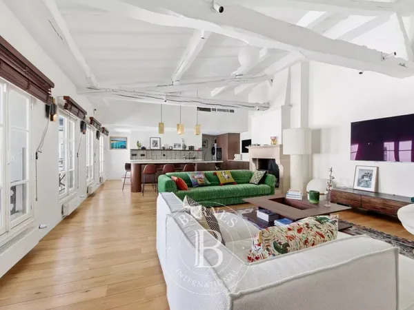 Vente appartement - Paris 3 - Chapon - dernier étage - excellent état