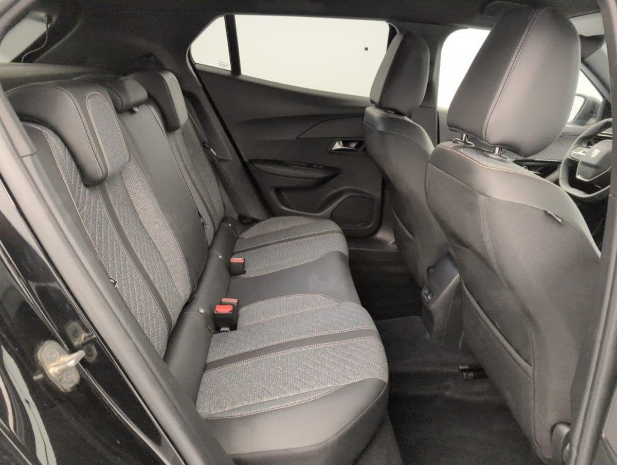 Peugeot 2008 — photo 10