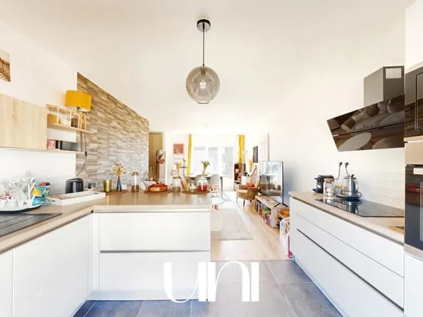 Appartement 2 pièces 64 m²