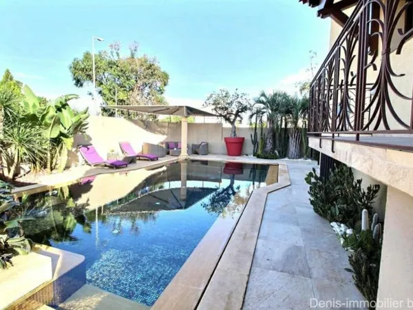 🏡 Saint-Cyprien Village — Maison 5 pièces | 138 m² | 3 chambres + bureau | Piscine