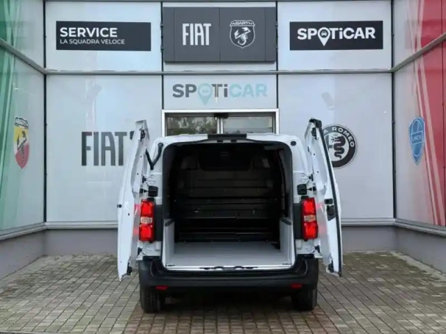 Fiat Scudo fg m 2.2 diesel 150ch pack premium connect automatique — photo 8