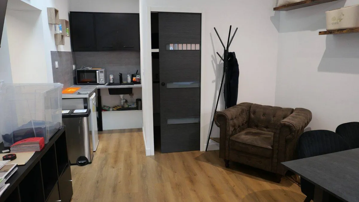 Photo 2