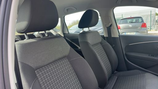 Volkswagen Polo 1.0 60 - Confortline – 2017 – 47081 km – Essence – Boîte Manuelle — photo 13