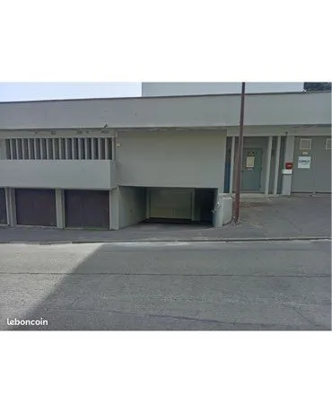 Emplacement de parking