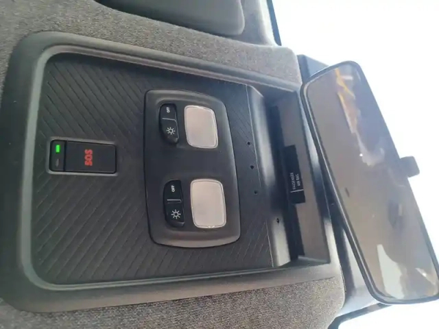 Dacia Duster hybrid-g 150 4x4 — photo 60