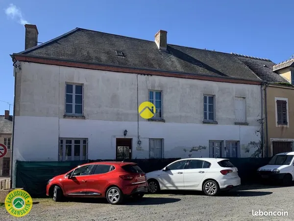Maison de bourg avec Grange