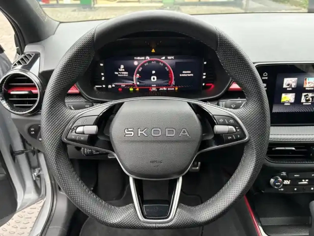 Skoda Fabia 1.0 tsi 116 ch evo 2 dsg7 — photo 6