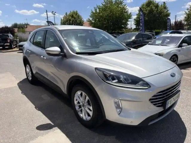 Ford Kuga 1.5 ecoblue 120ch titanium — photo 3