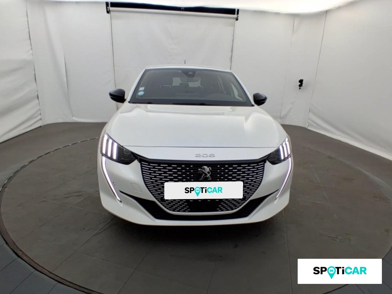 Peugeot 208 e-208 136ch gt — photo 2