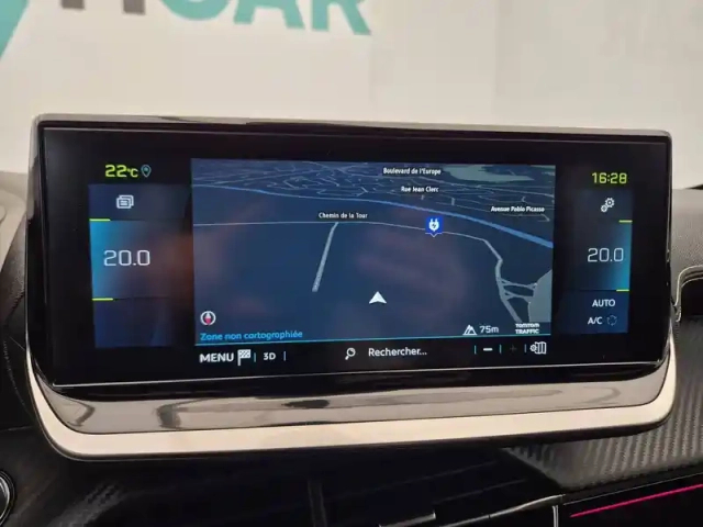 Peugeot 208 electrique 50 kwh 136ch — photo 18