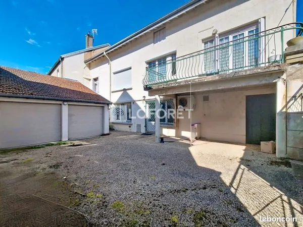 Immeuble 6 pièces 203 m²