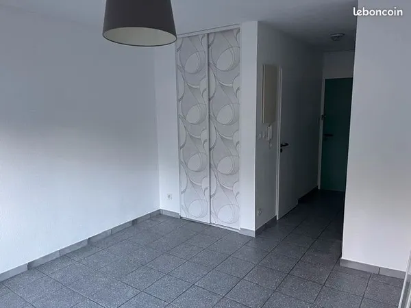 Appartement Location Chevigny-Saint-Sauveur 1p 20m² 420€