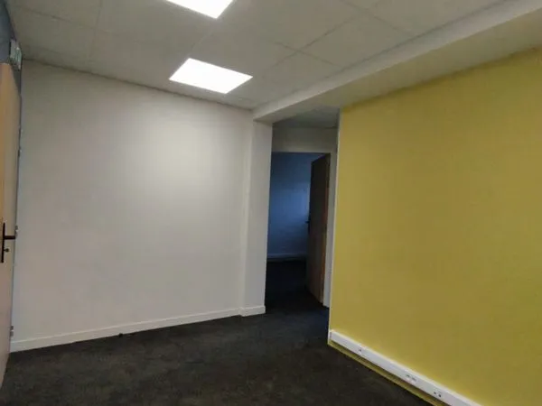 A LOUER - LOCAL PROFESSIONNEL DE 33m² en coeur de ville