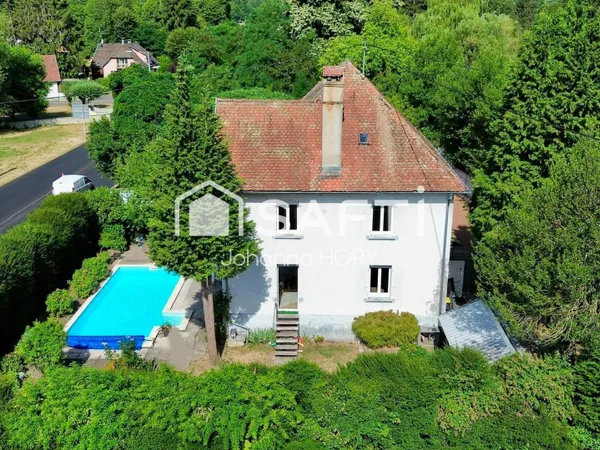 Maison de Maître de caractère - 153 m² - Terrain clôt de 12 ares avec piscine