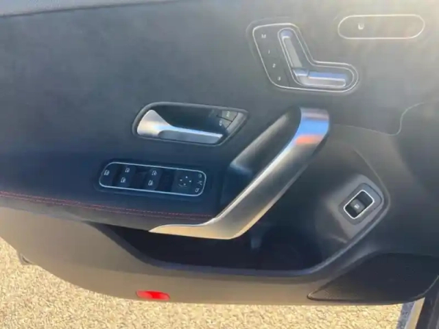 Mercedes Cla 250 e hybrid eq coupé amg — photo 13