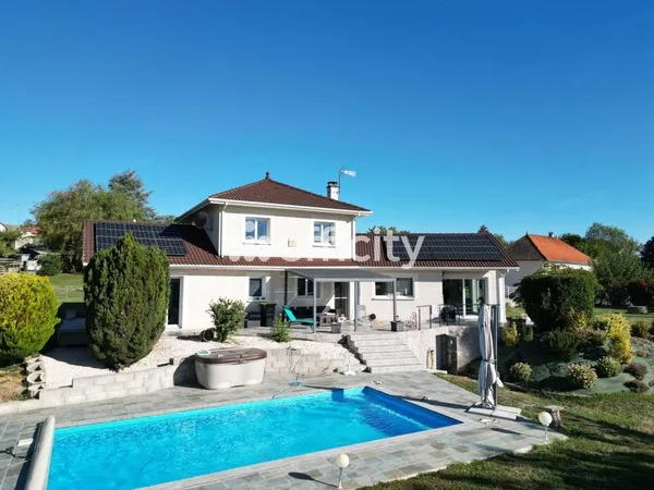 Maison Vente Val-de-Virieu 5p 153m² 449000€