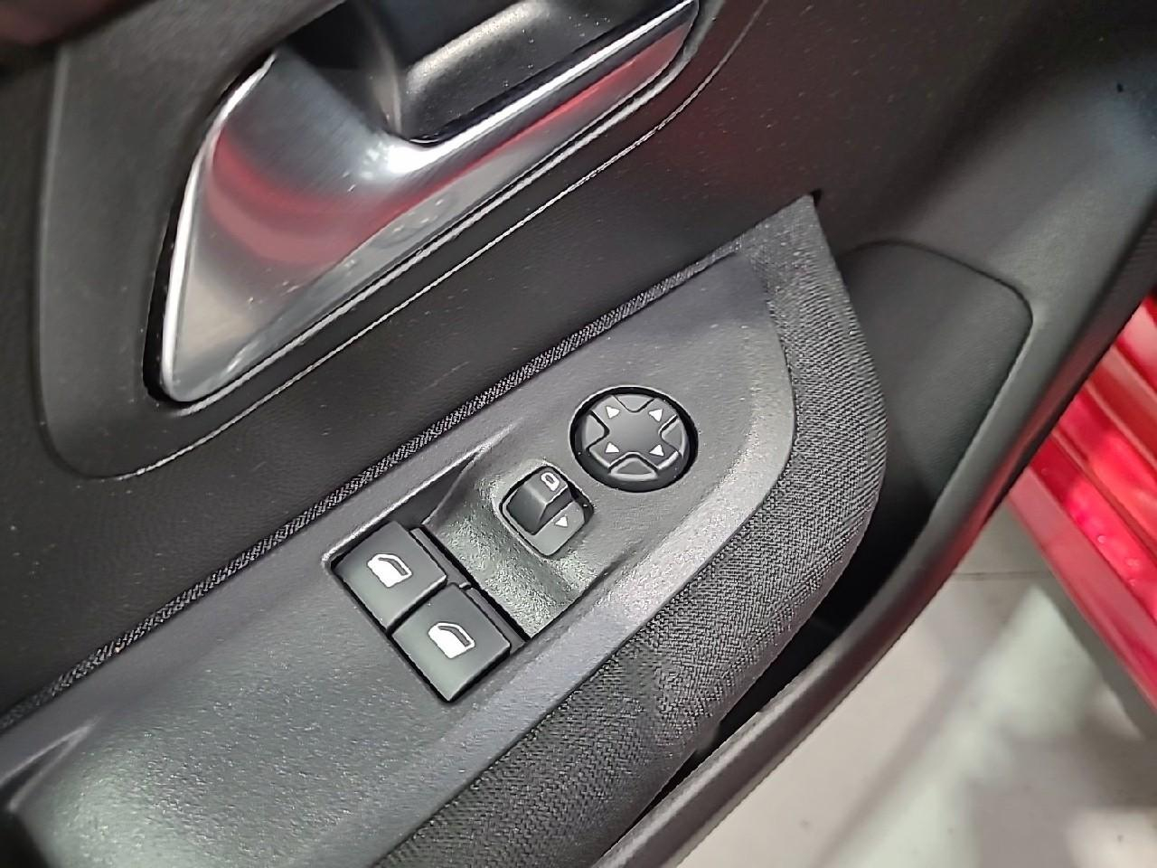 Peugeot 208 bluehdi 100 s&s bvm6 active — photo 20