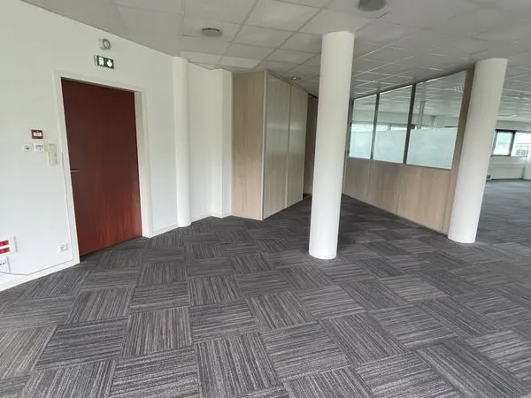 Bureaux 426 m² Cournon-d'Auvergne