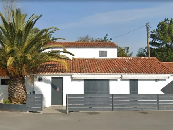 Commerce 3 pièces 193 m²