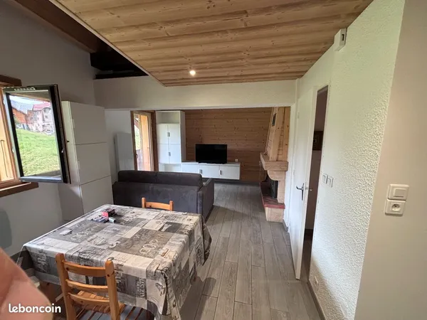 Location f2 au centre station praz de lys