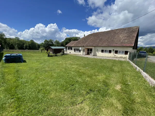 Uniquement chez Girardi, en exclusivité chez nous pour vous, Evette-Salbert, ferme à rénover, 130 m2