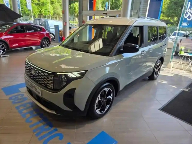 Ford Tourneo Courier 136ch 46kwh active — photo 1