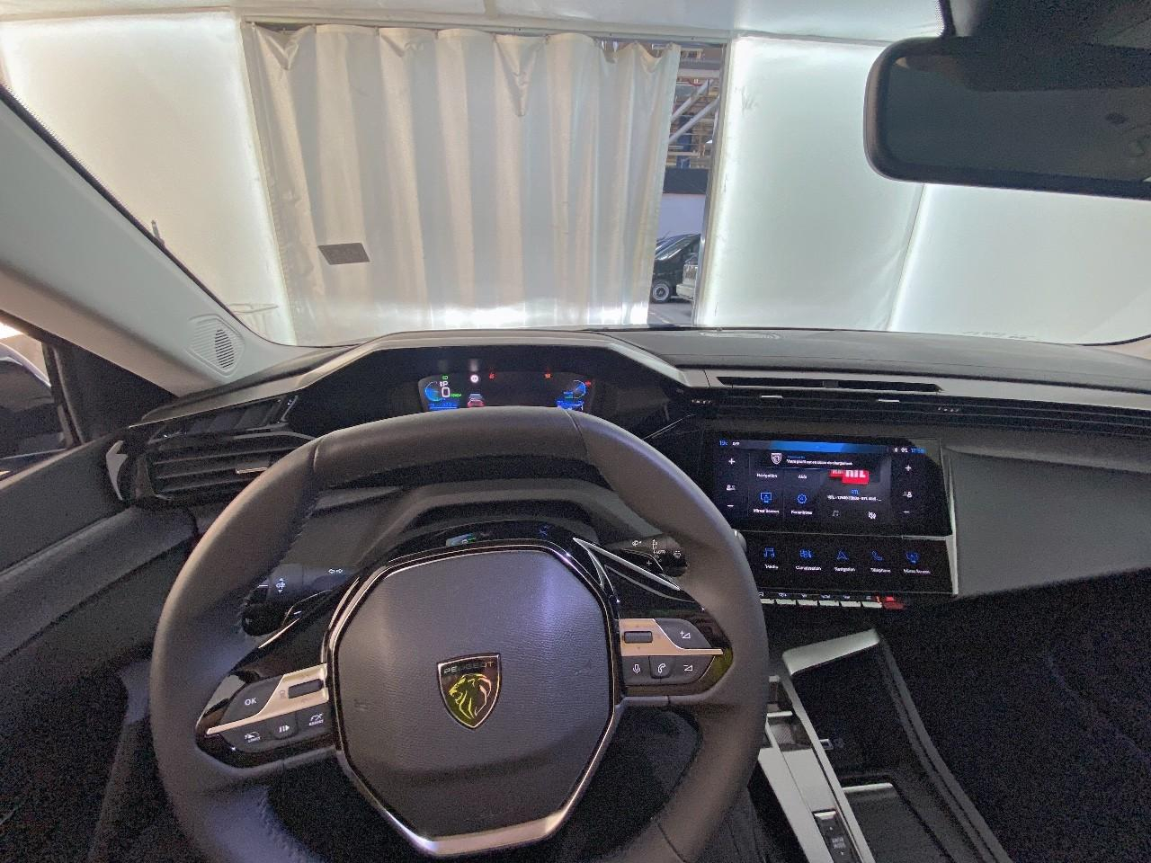 Peugeot 408 electrique 58 kwh 210 ch allure — photo 12