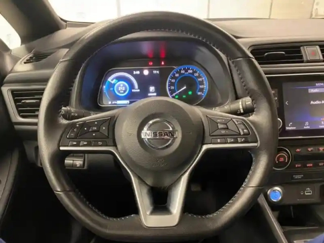 Nissan Leaf 150ch 40kwh acenta 22 — photo 10