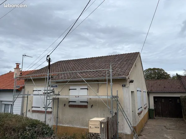 🏡 MAISON - 50 m² - 2 CHAMBRES - GARAGE - JARDIN CLOS & DÉPENDANCES