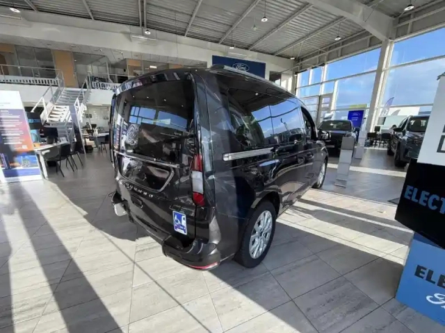 Ford Tourneo Connect 2.0 ecoblue 122ch titanium dct7 — photo 5