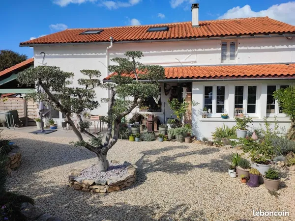 Maison 5 pièces 178 m²