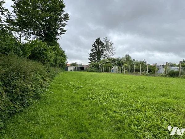 Terrain 917 m²