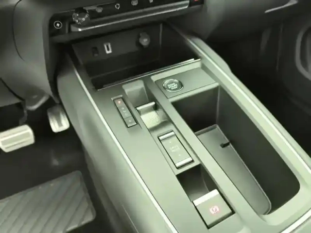 Citroën C5 Aircross hybride rechargeable 225 e-eat8 shine pack — photo 24