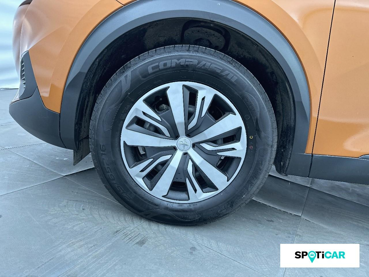 Peugeot 2008 1.2 puretech 100ch s&s active — photo 11