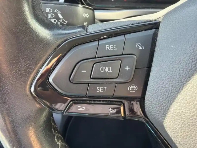 Ford Tourneo Connect 2.0 ecoblue 122ch titanium — photo 14