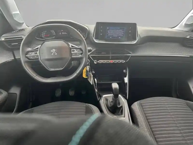 Peugeot 208 puretech 75 s&amp;s bvm5 — photo 8