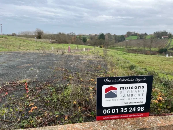 Terrain 339 m²