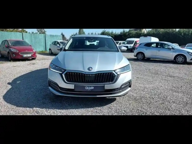 Skoda Octavia combi 2.0 tdi 150ch ambition dsg7 — photo 8